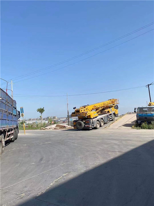 涟水县25吨吊车的租赁价格大概是多少？