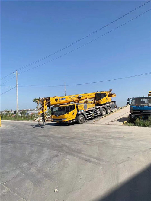 涟水县吊车作业时，可能会产生哪些额外收费项目？